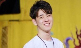 郭京飞陈伟霆吃瓜娱乐,娱乐界新组合引热议